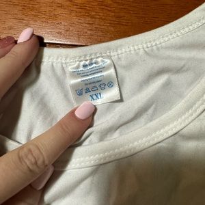 Cute tshirt with cute saying